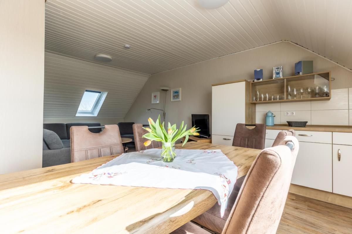 Friesenhof Janssen - Urlaub Auf Dem Bauernhof Neuharlingersiel Exterior foto